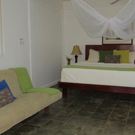 Hotel Calibishie Cove Exterior foto